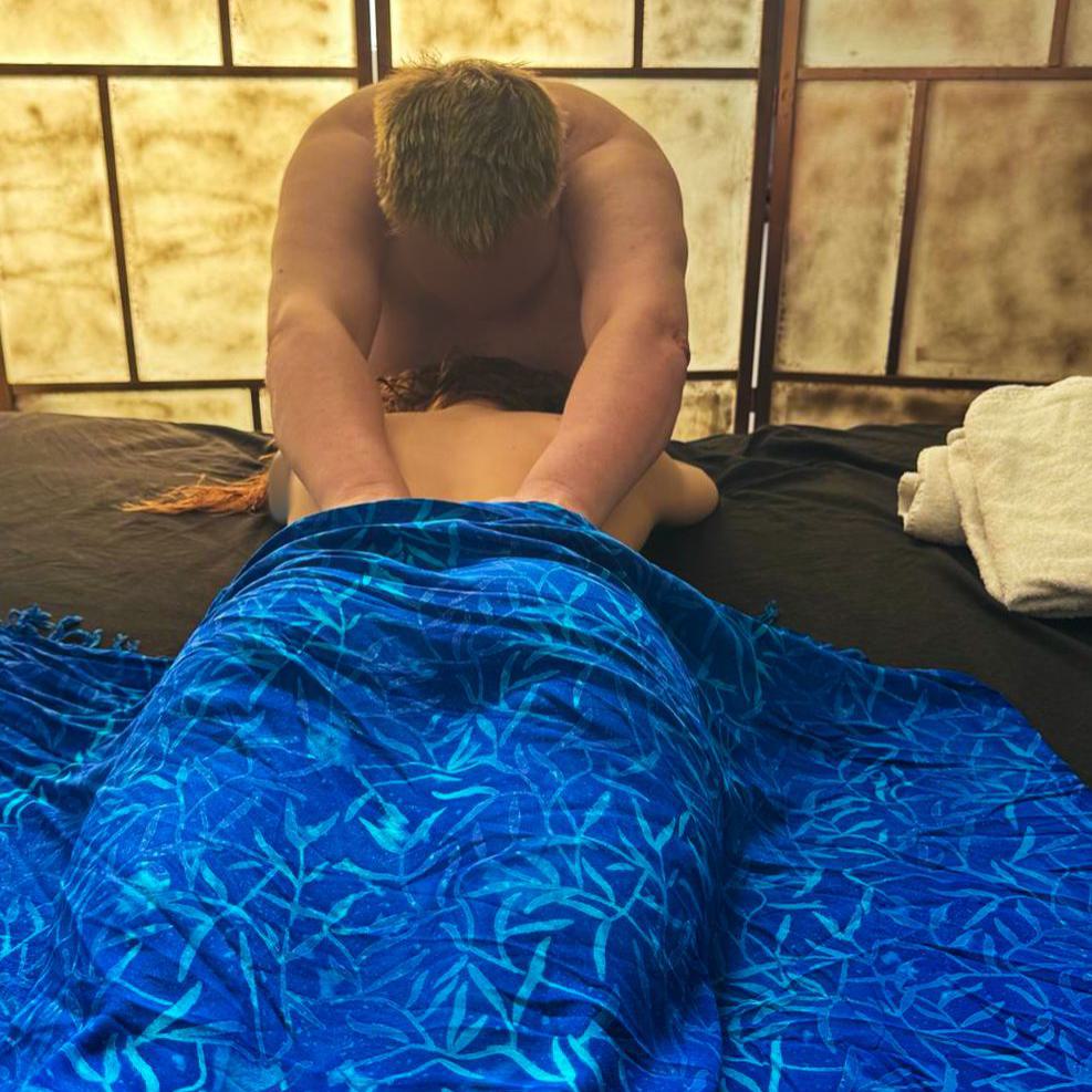 bei Lisa - erotische Massagen - Masseur Micha